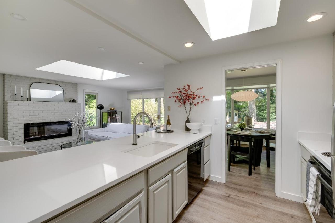 Modern Home 3 Miles To Woodinville Wine Country! 외부 사진